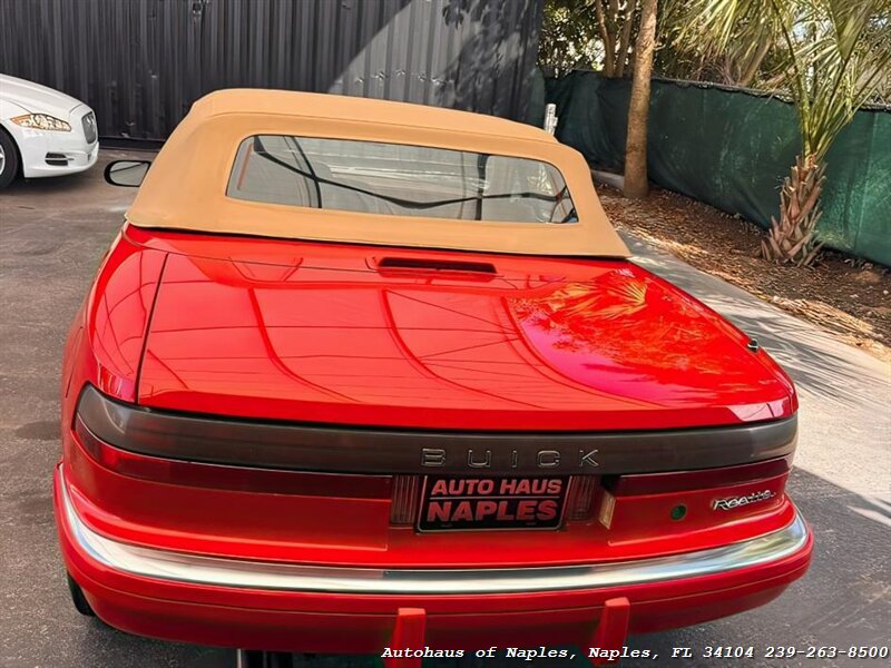 1990 Buick Reatta   - Photo 10 - Naples, FL 34104