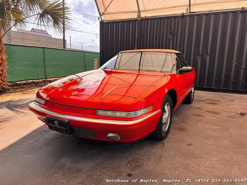 1990 Buick Reatta   - Photo 9 - Naples, FL 34104