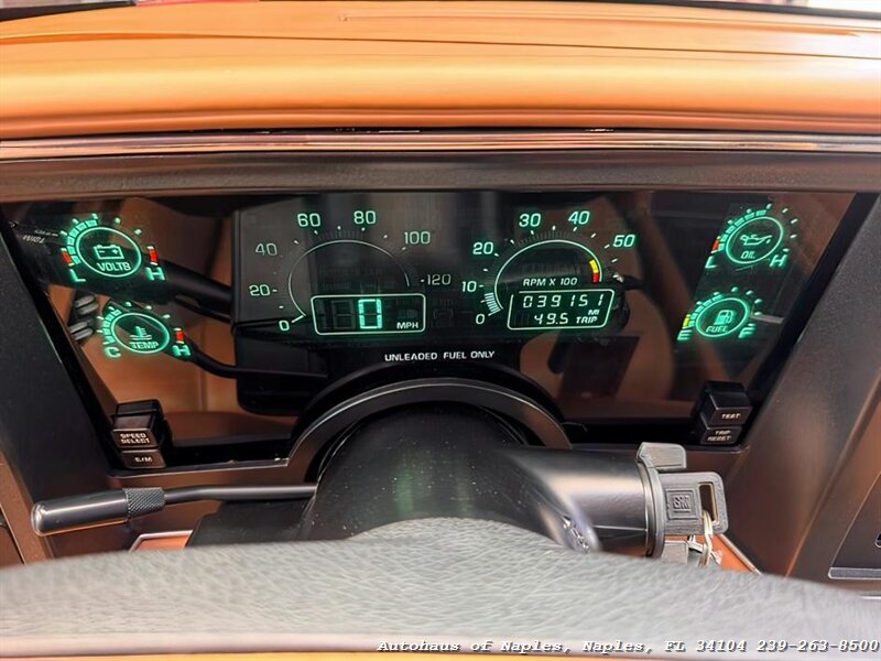 1990 Buick Reatta   - Photo 29 - Naples, FL 34104