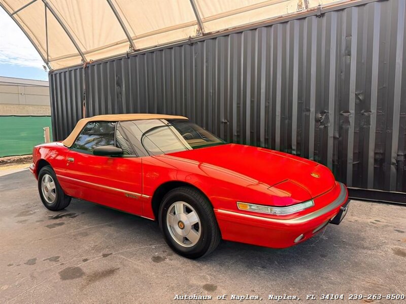 1990 Buick Reatta   - Photo 12 - Naples, FL 34104