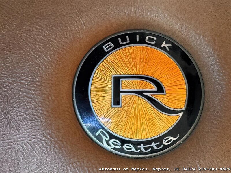 1990 Buick Reatta   - Photo 25 - Naples, FL 34104