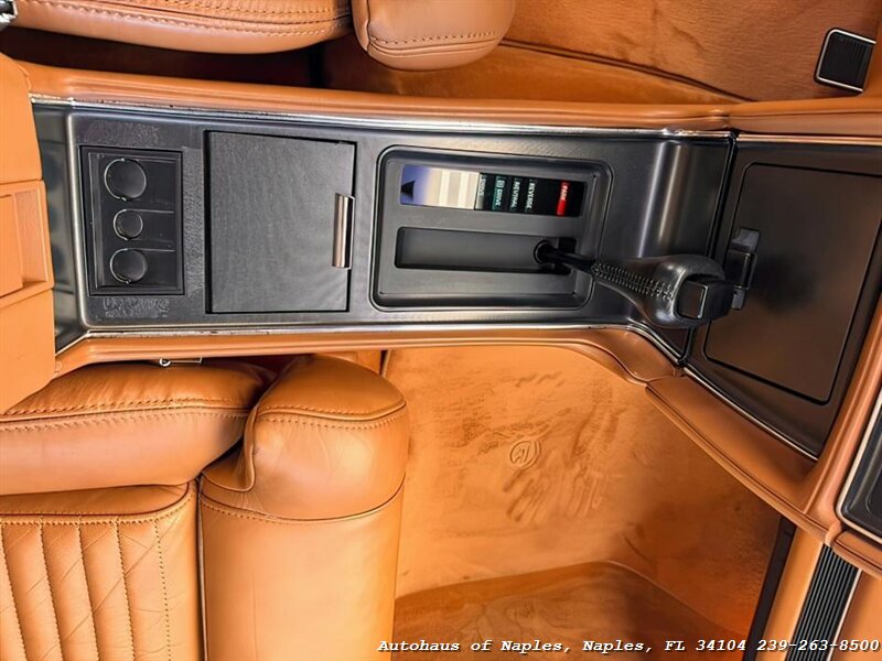 1990 Buick Reatta   - Photo 27 - Naples, FL 34104
