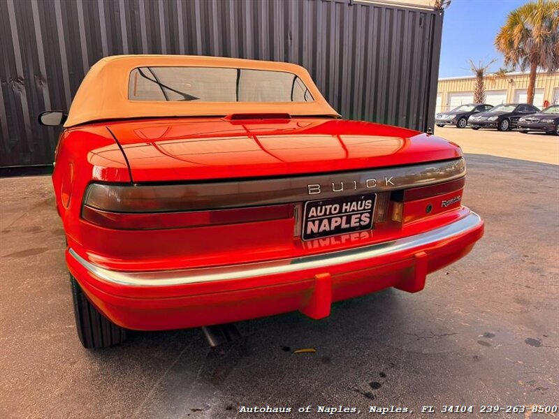 1990 Buick Reatta   - Photo 15 - Naples, FL 34104