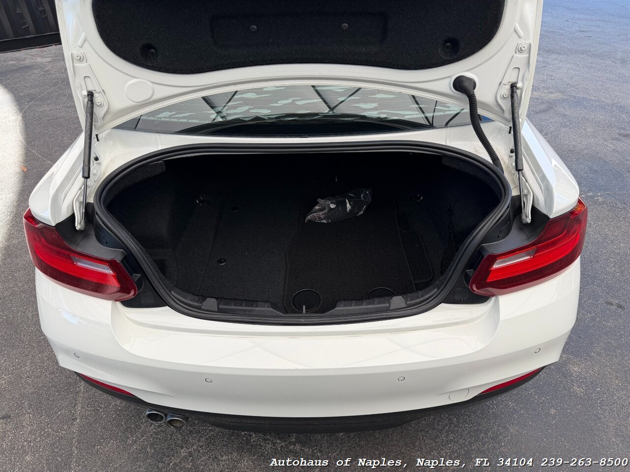 2016 BMW 228i   - Photo 15 - Naples, FL 34104