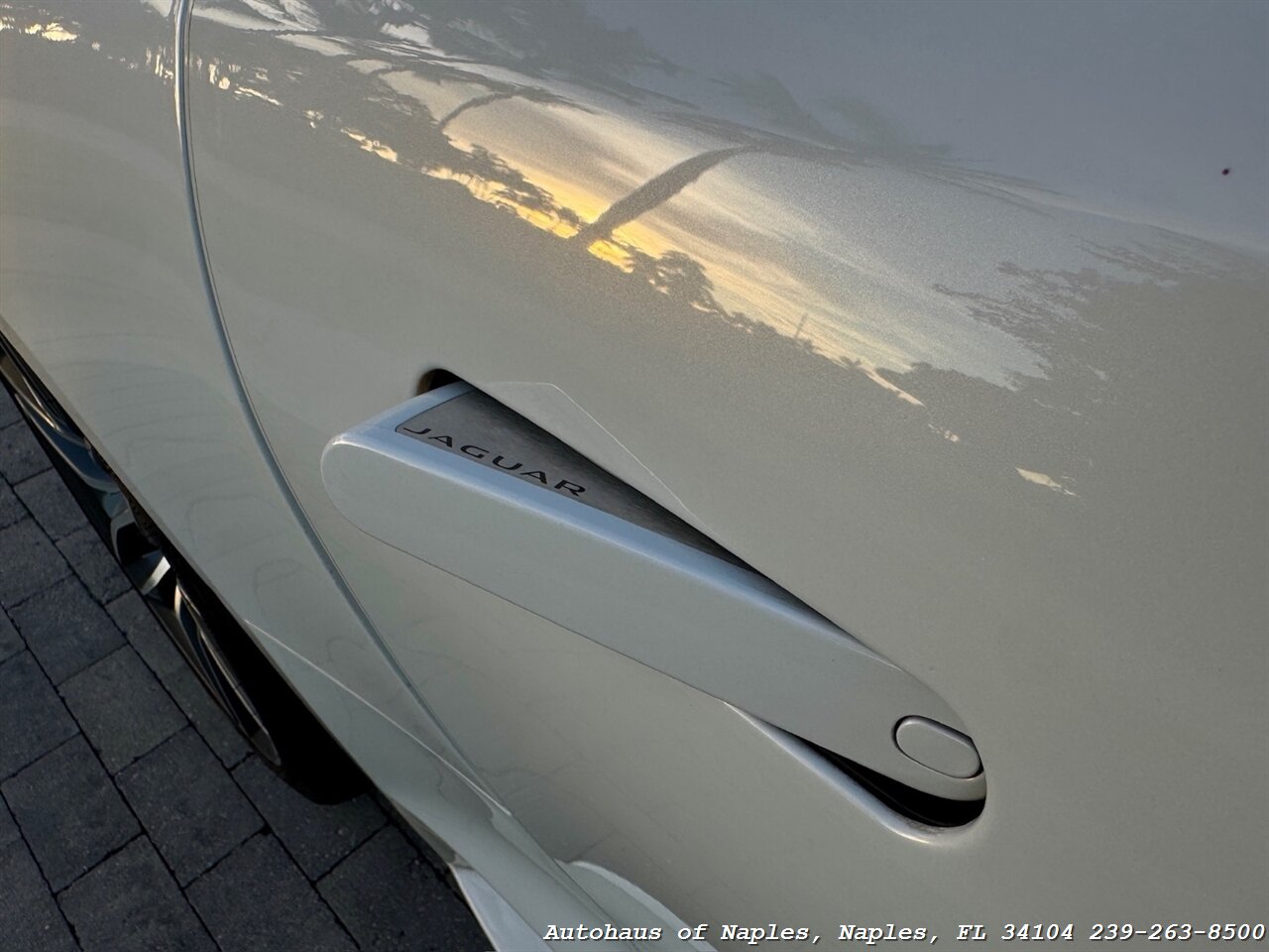 2017 Jaguar F-TYPE R - Photo 61 - Naples, FL 34104