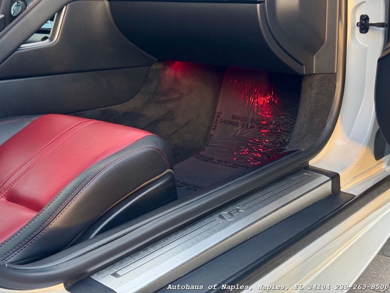 2017 Jaguar F-TYPE R - Photo 46 - Naples, FL 34104