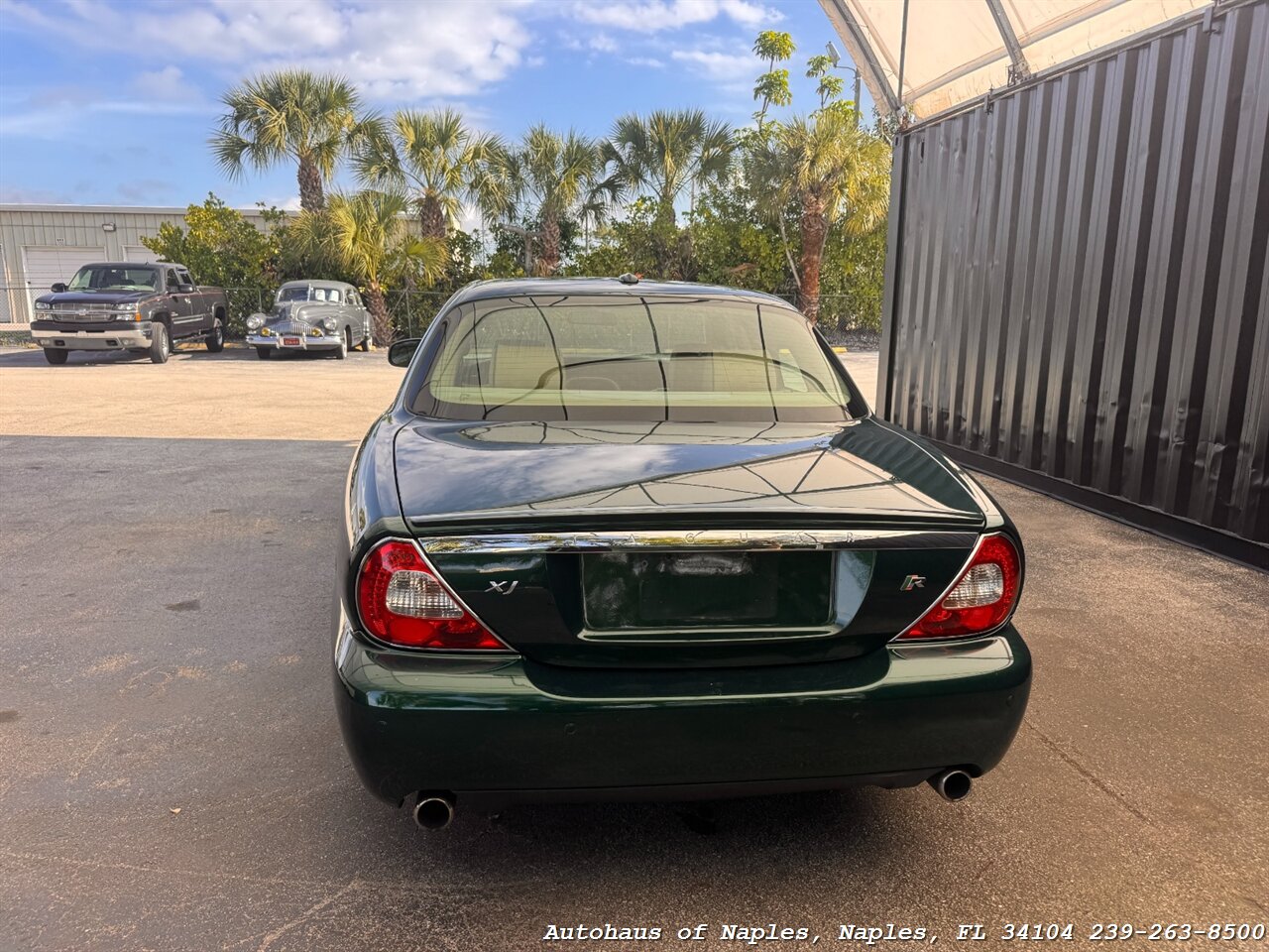 2008 Jaguar XJ8 XJR   - Photo 6 - Naples, FL 34104