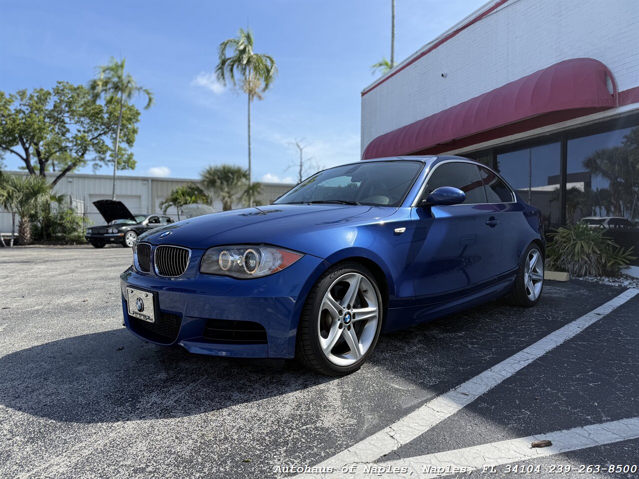 2009 BMW 135i - Photo 4 - Naples, FL 34104