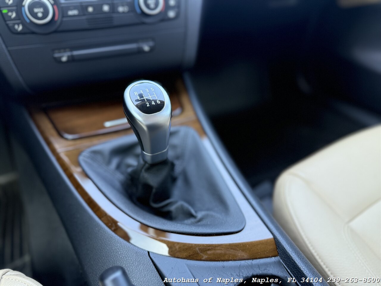 2009 BMW 135i - Photo 8 - Naples, FL 34104