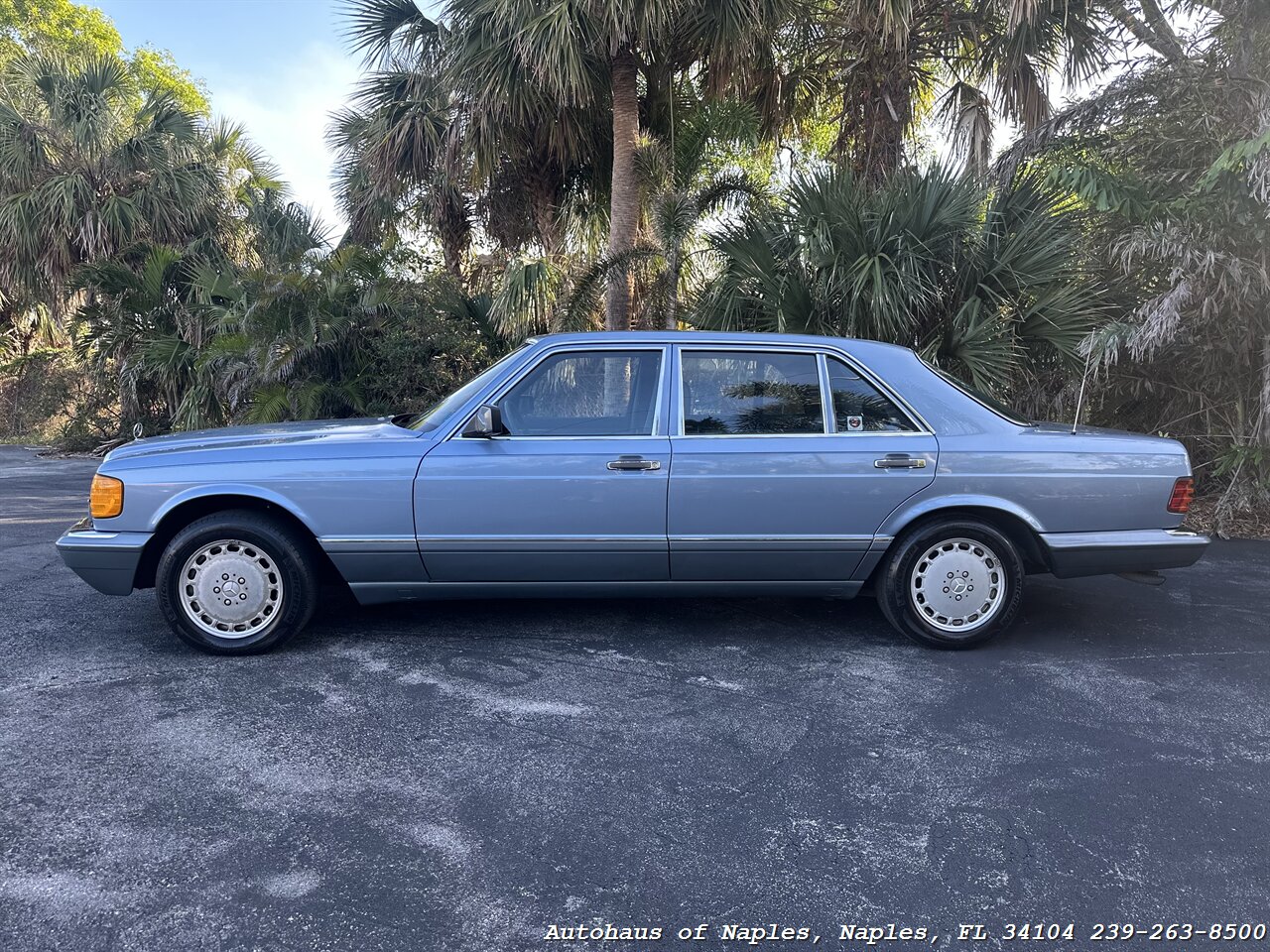 1987 Mercedes-Benz 300 SDL   - Photo 5 - Naples, FL 34104