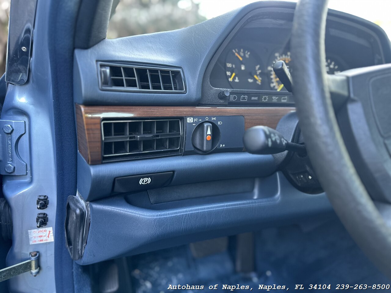 1987 Mercedes-Benz 300 SDL   - Photo 51 - Naples, FL 34104