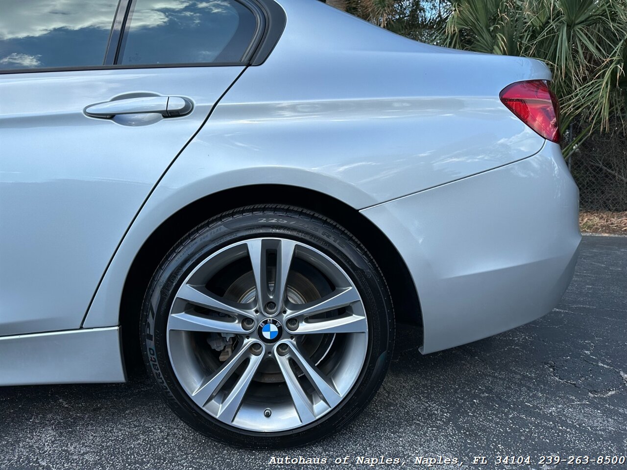 2016 BMW 328i   - Photo 11 - Naples, FL 34104