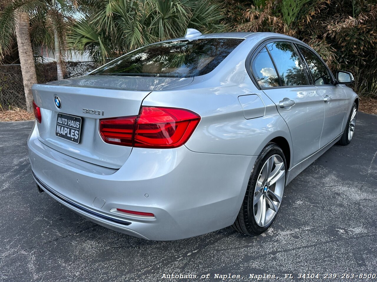 2016 BMW 328i   - Photo 14 - Naples, FL 34104