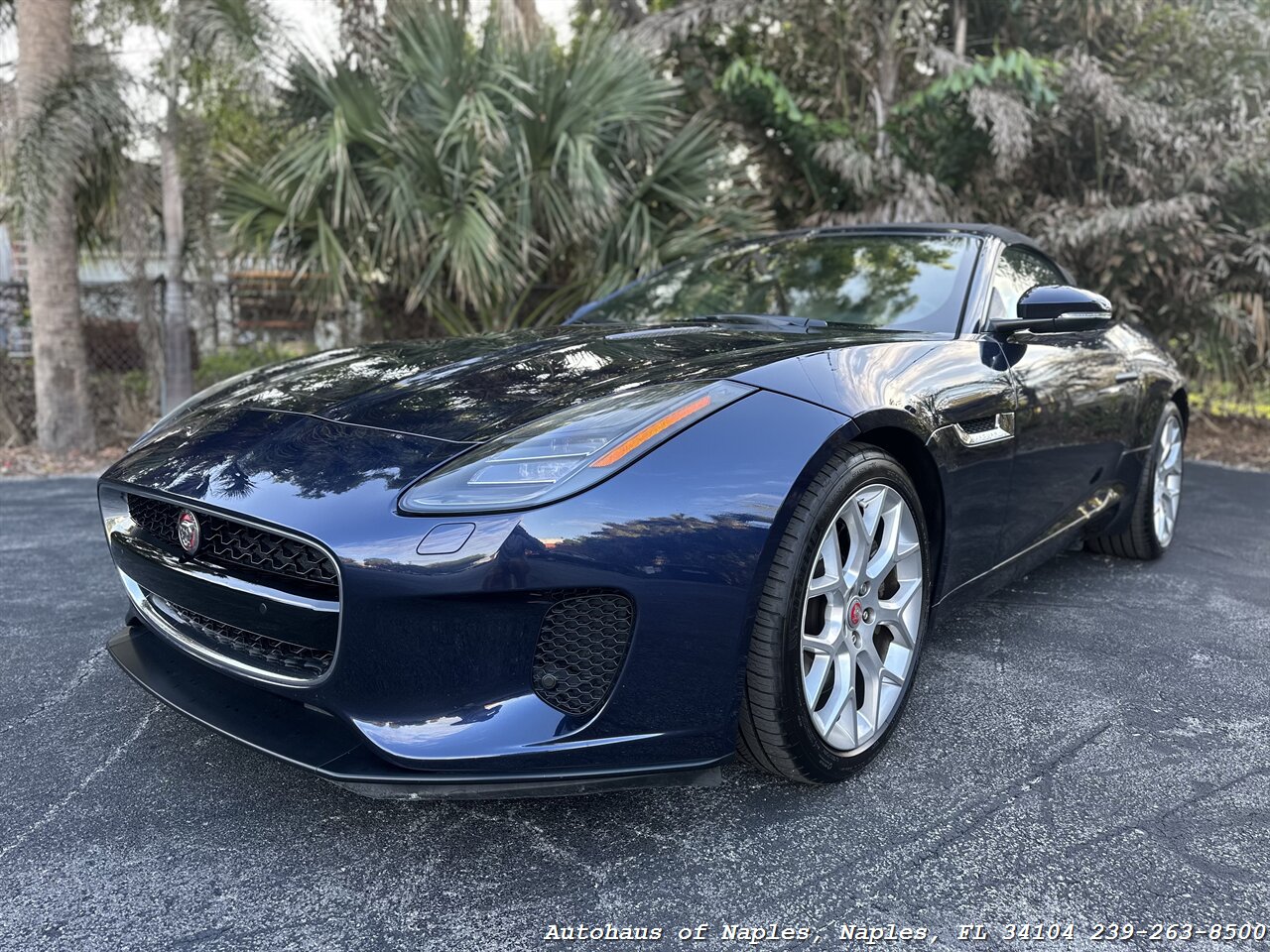 2018 Jaguar F-TYPE 340HP   - Photo 4 - Naples, FL 34104