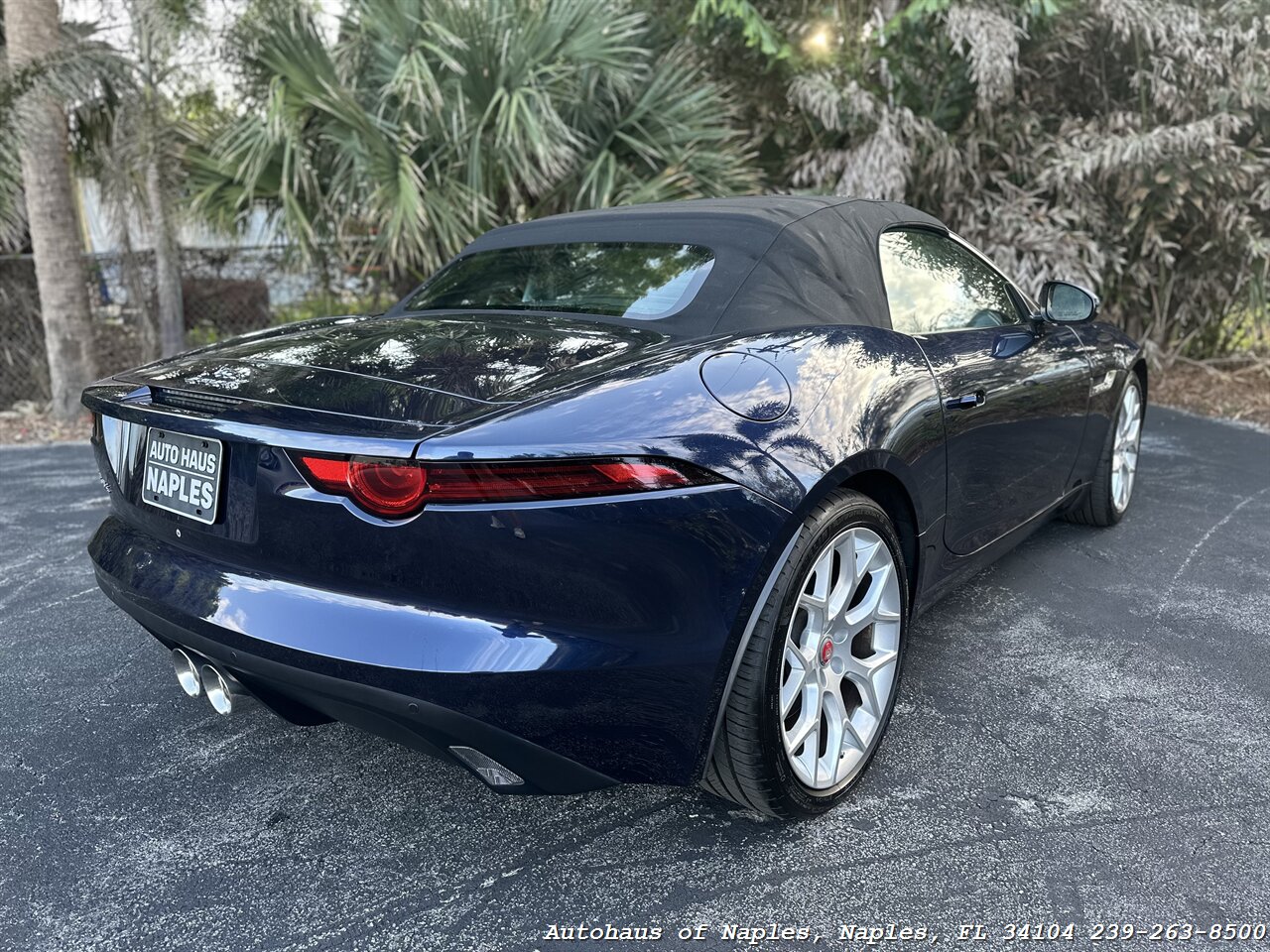 2018 Jaguar F-TYPE 340HP   - Photo 28 - Naples, FL 34104