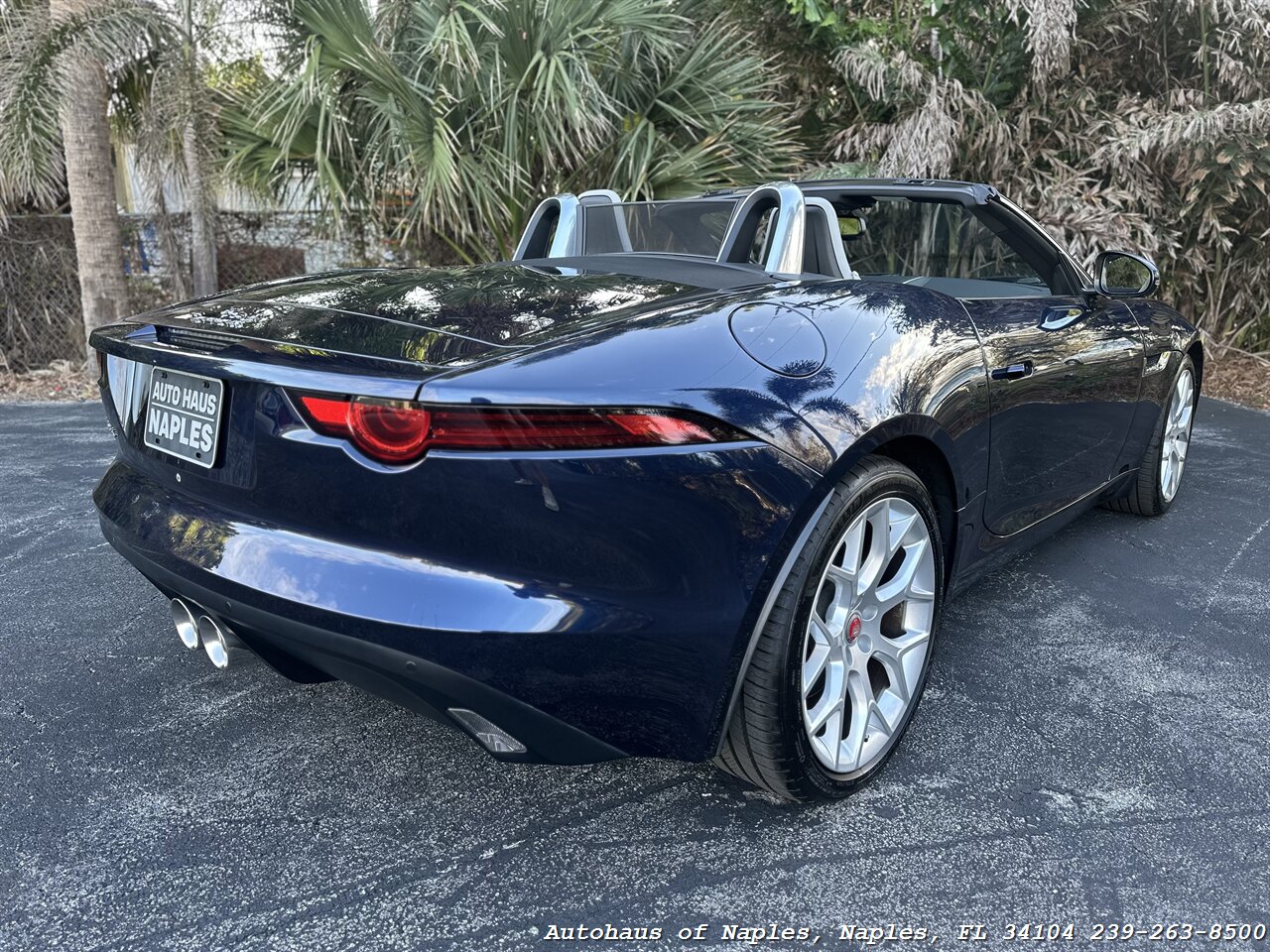 2018 Jaguar F-TYPE 340HP   - Photo 16 - Naples, FL 34104