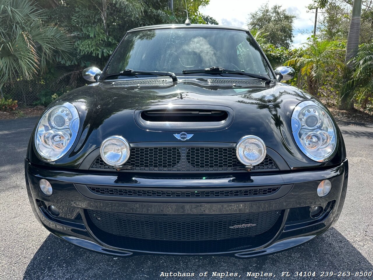 2005 MINI Cooper S JCW Convertible   - Photo 3 - Naples, FL 34104