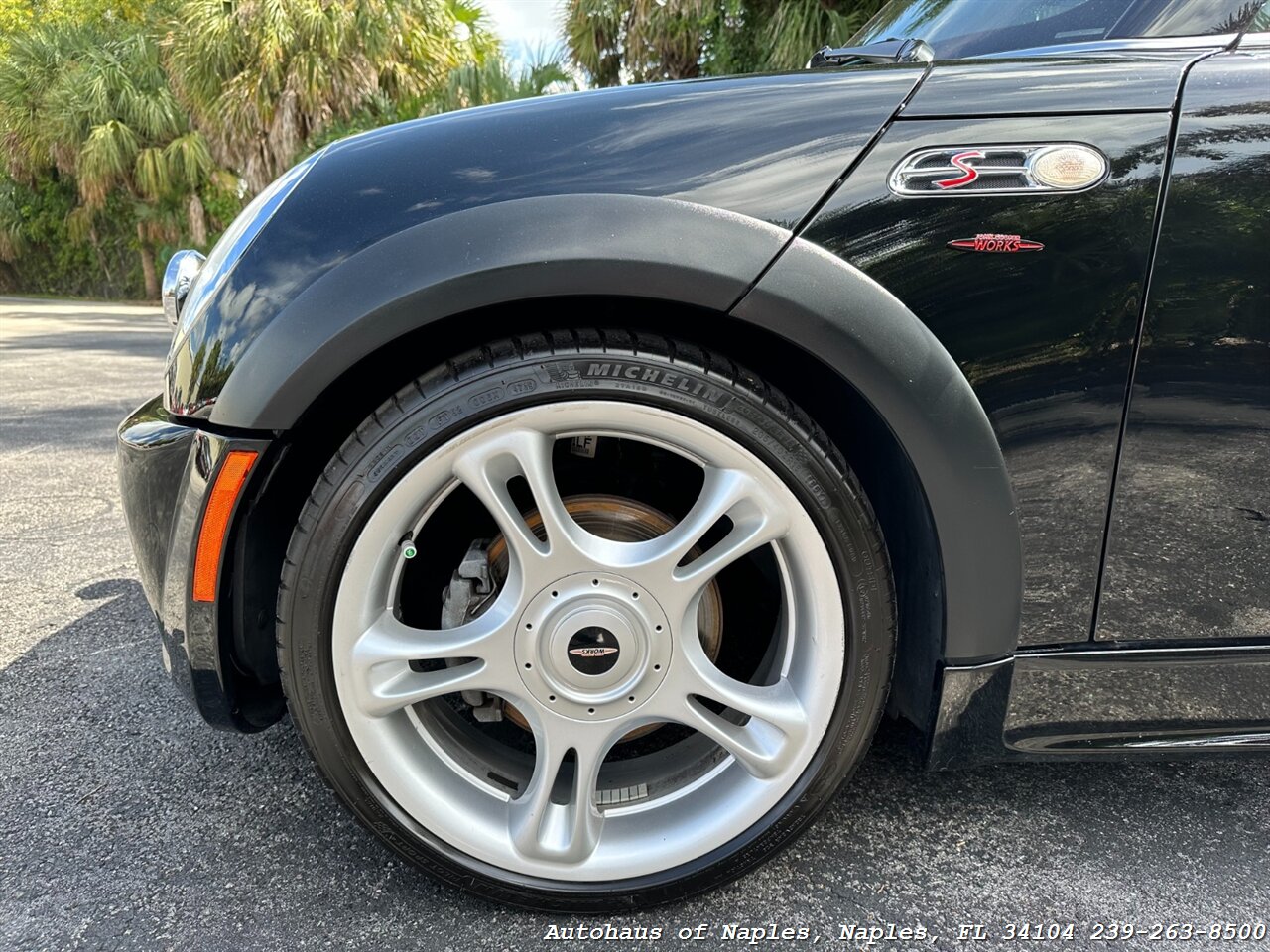 2005 MINI Cooper S JCW Convertible   - Photo 10 - Naples, FL 34104