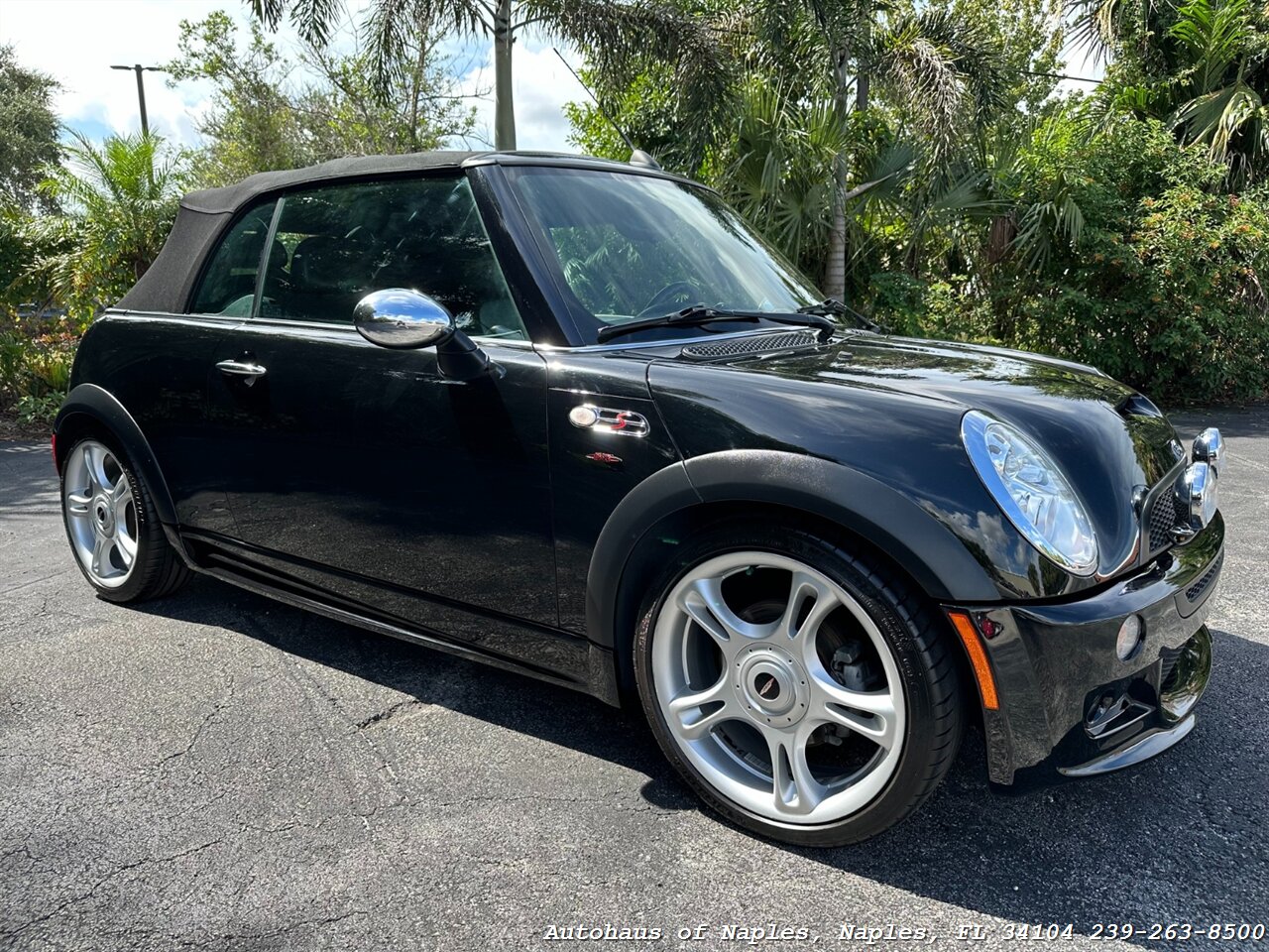 2005 MINI Cooper S JCW Convertible   - Photo 2 - Naples, FL 34104