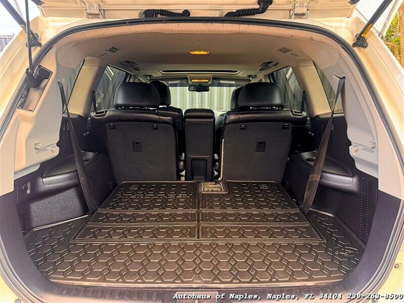 2012 Toyota Highlander   - Photo 35 - Naples, FL 34104