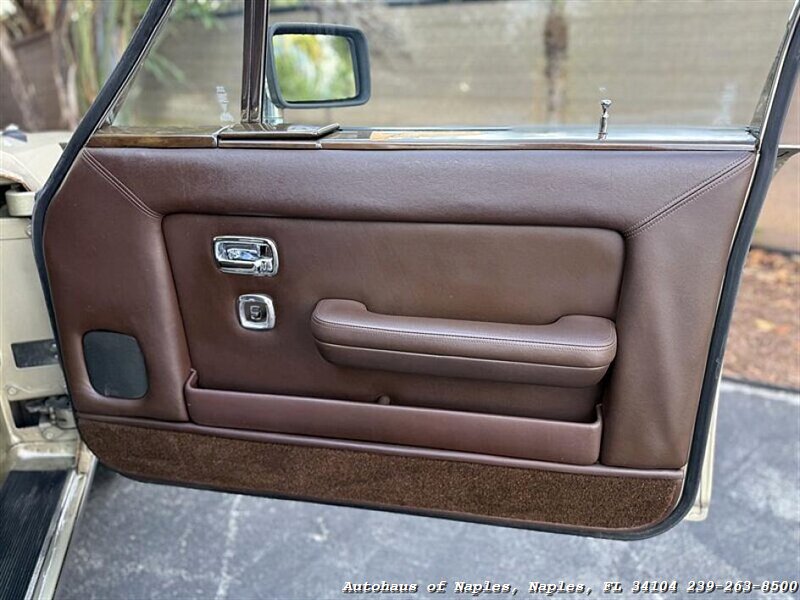 1981 Rolls-Royce Silver Spur   - Photo 54 - Naples, FL 34104