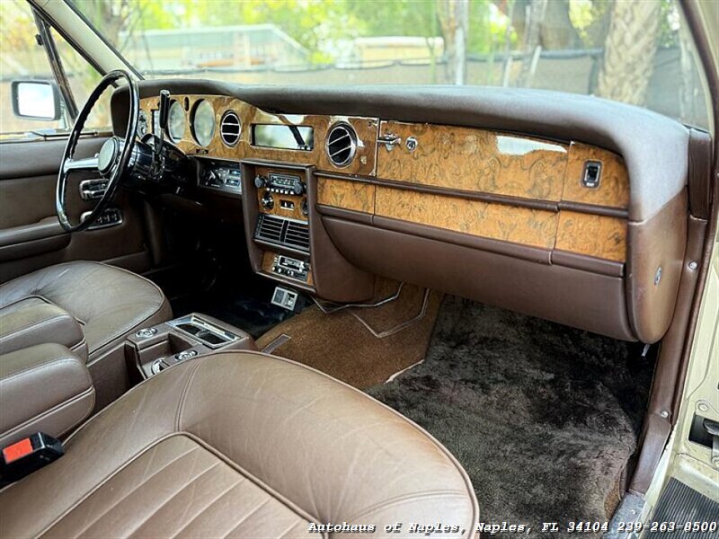 1981 Rolls-Royce Silver Spur   - Photo 51 - Naples, FL 34104