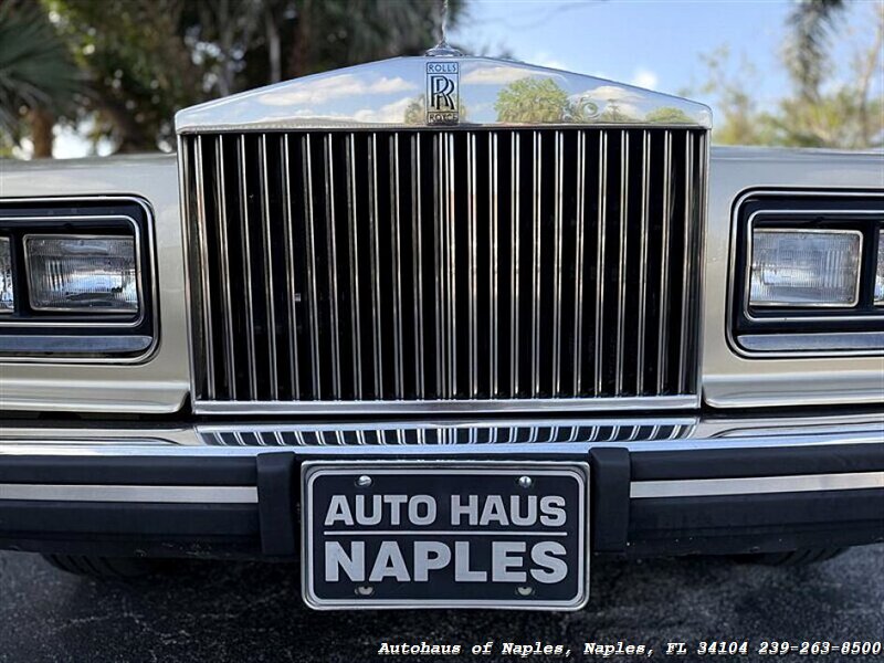 1981 Rolls-Royce Silver Spur   - Photo 10 - Naples, FL 34104