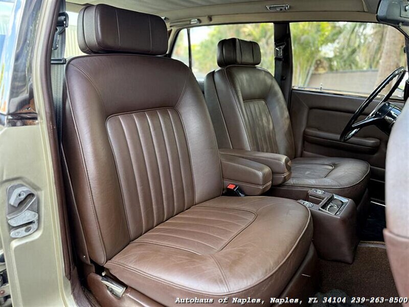 1981 Rolls-Royce Silver Spur   - Photo 53 - Naples, FL 34104