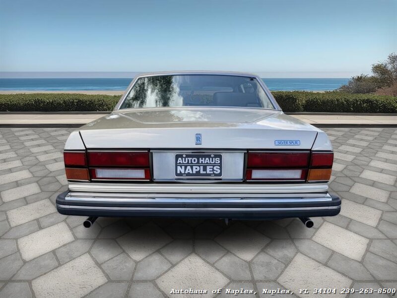 1981 Rolls-Royce Silver Spur   - Photo 17 - Naples, FL 34104