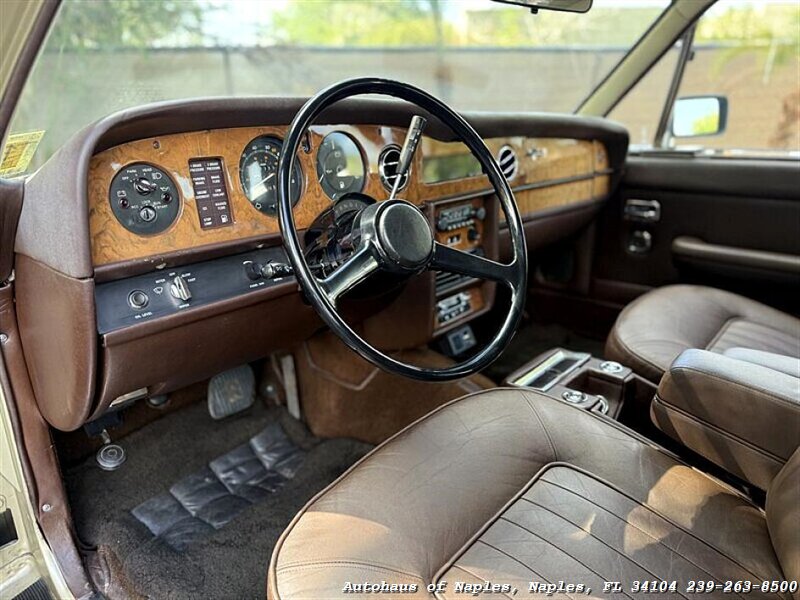 1981 Rolls-Royce Silver Spur   - Photo 38 - Naples, FL 34104