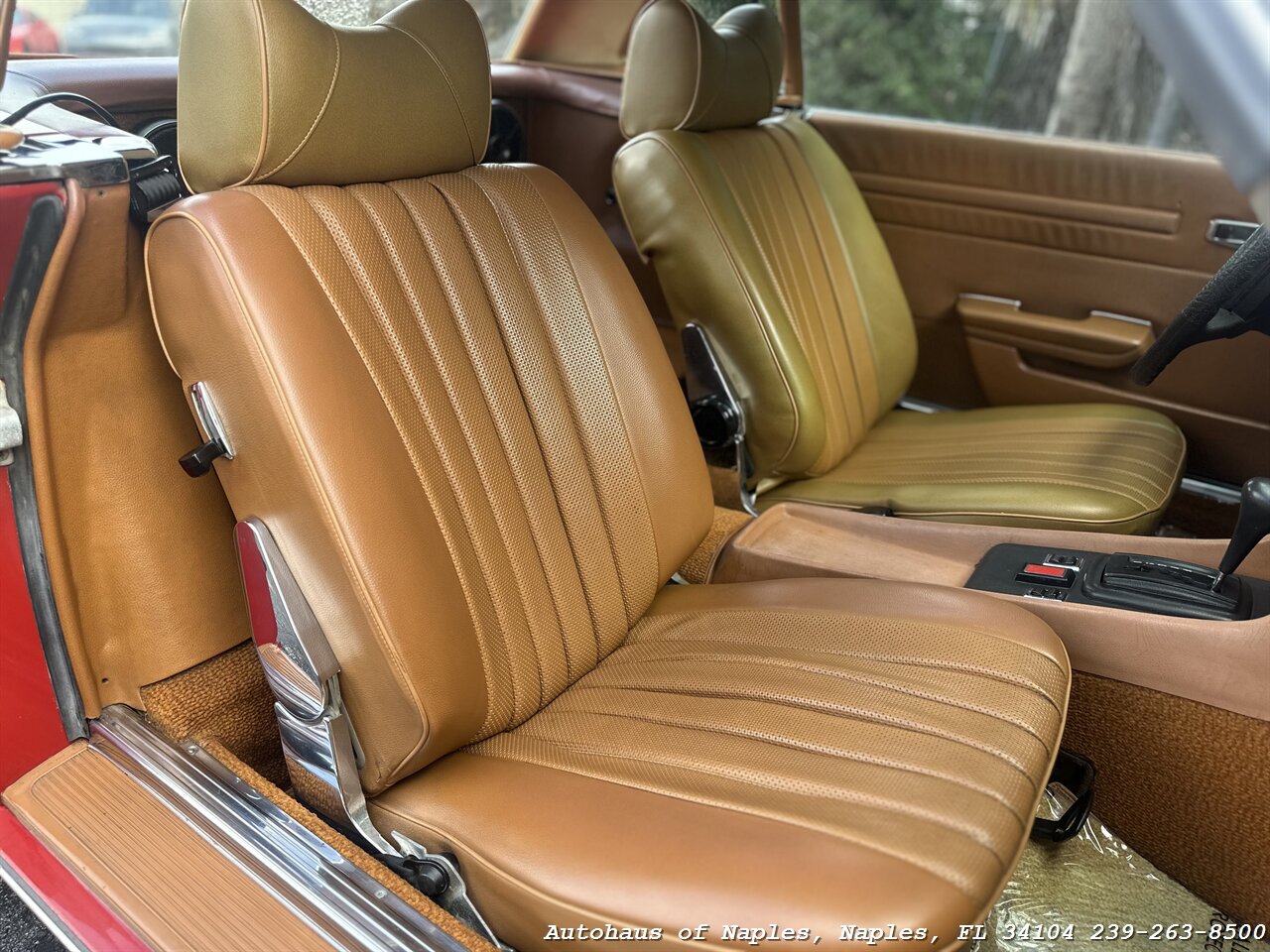 1976 Mercedes Benz 450 SL   - Photo 37 - Naples, FL 34104