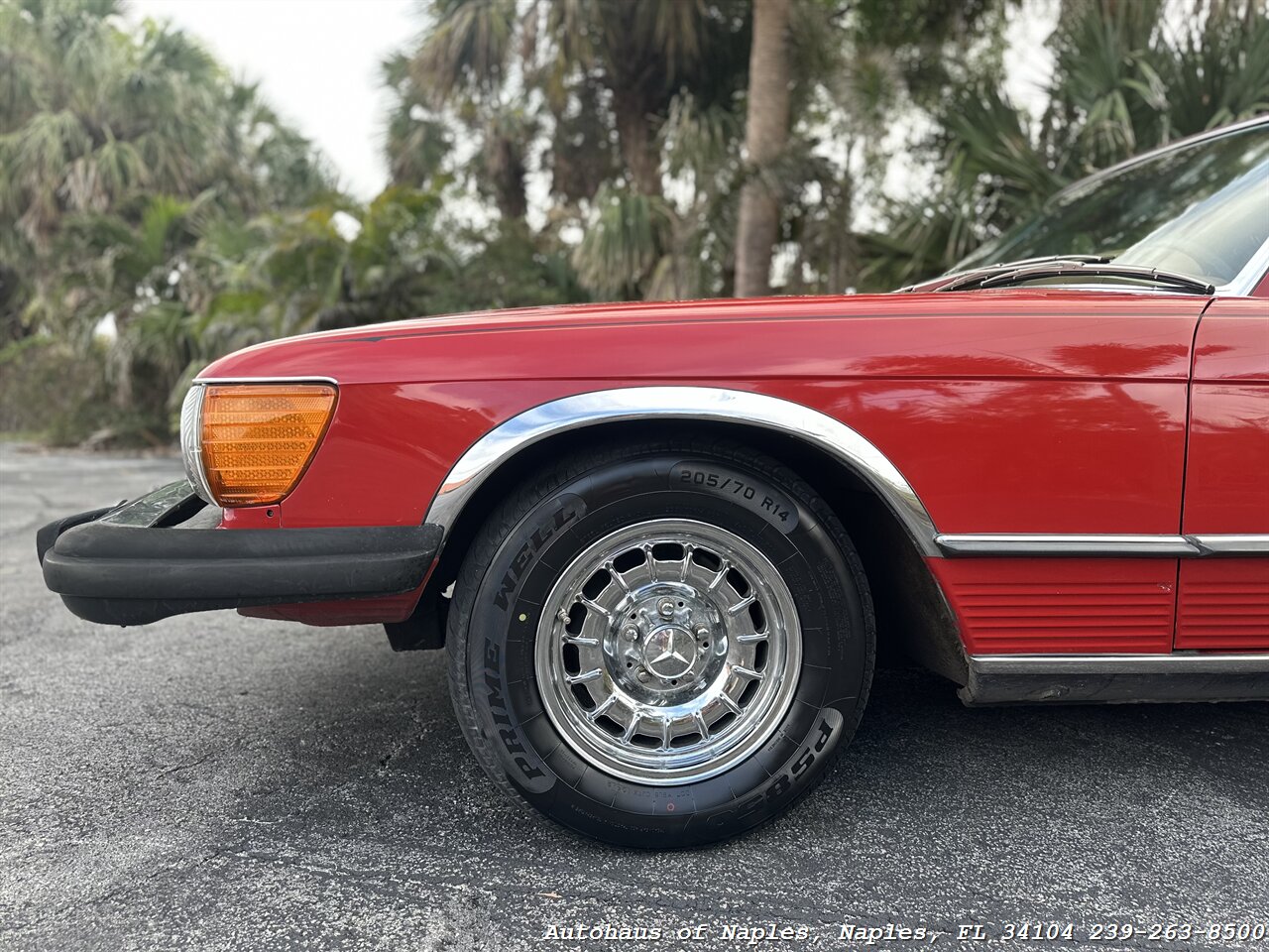 1976 Mercedes Benz 450 SL   - Photo 10 - Naples, FL 34104