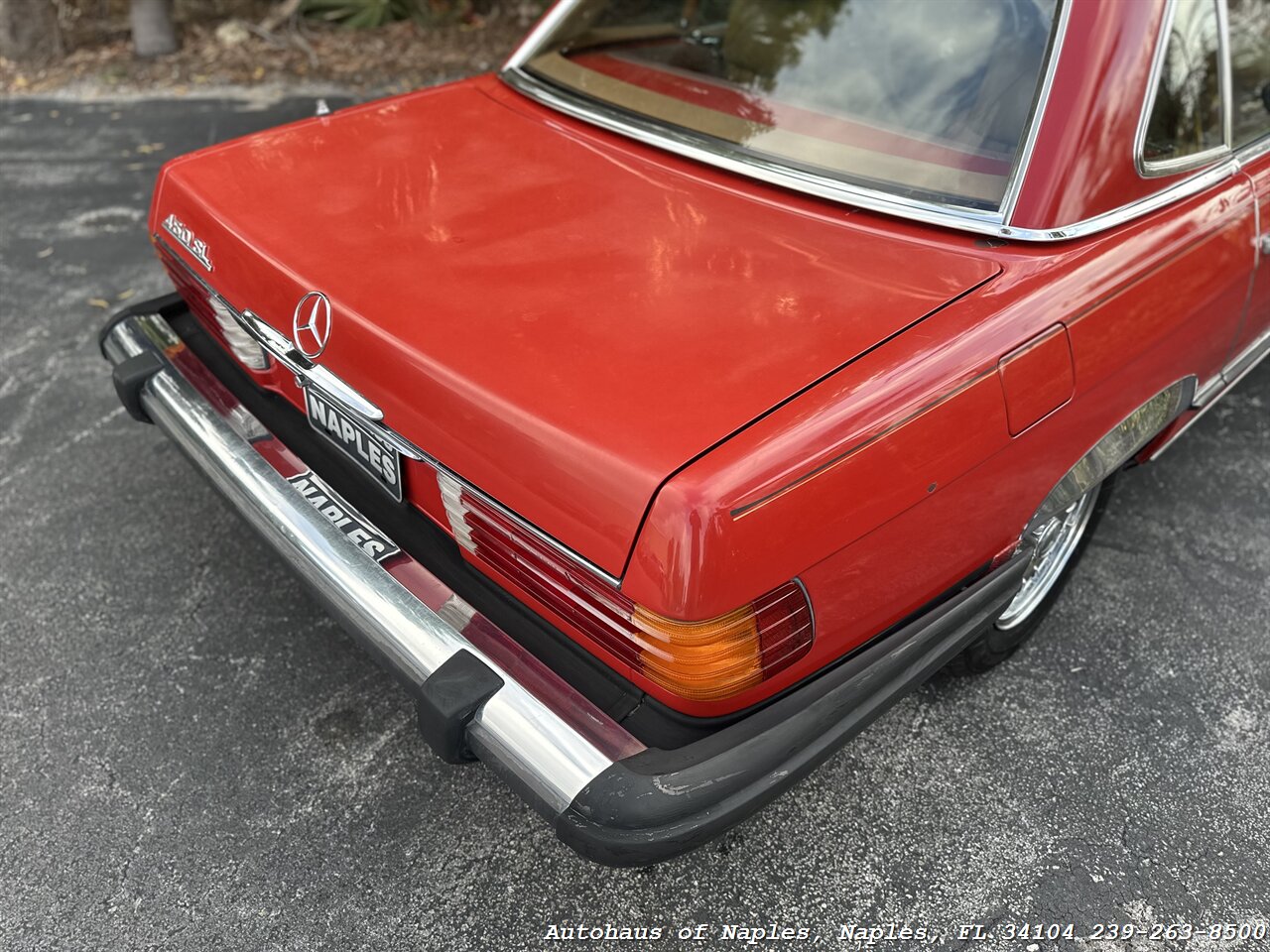 1976 Mercedes Benz 450 SL   - Photo 19 - Naples, FL 34104