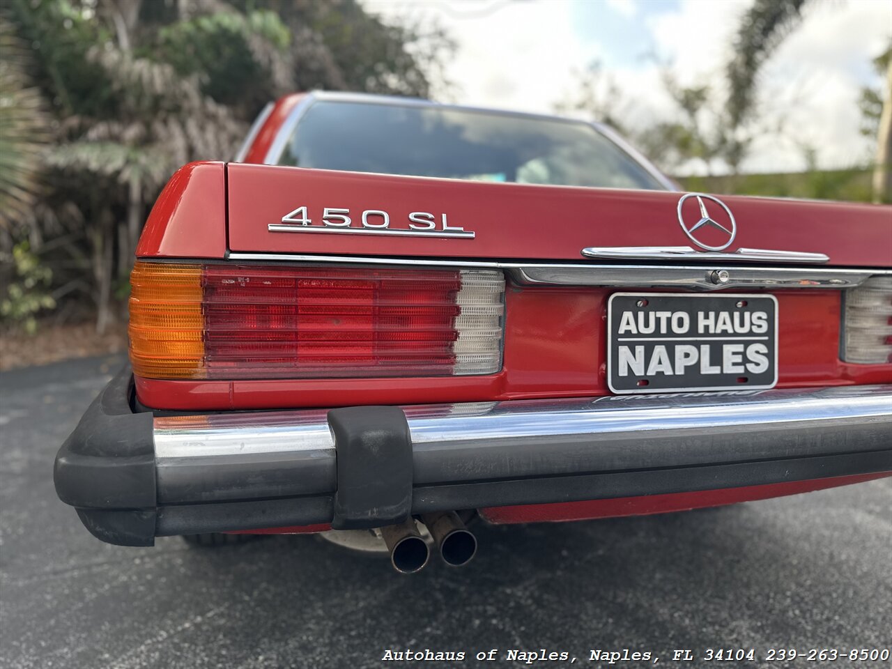 1976 Mercedes Benz 450 SL   - Photo 17 - Naples, FL 34104