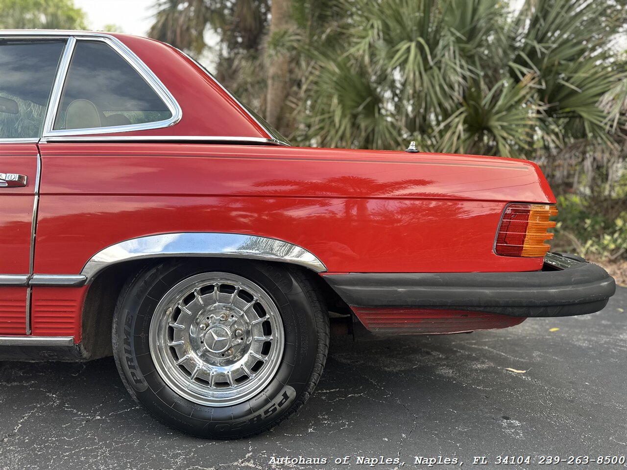 1976 Mercedes Benz 450 SL   - Photo 11 - Naples, FL 34104