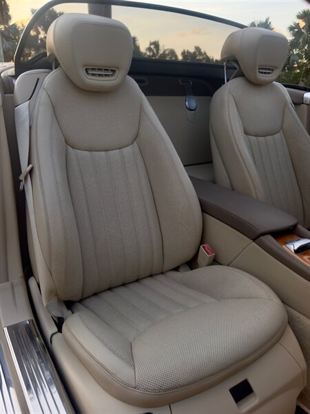 2009 Mercedes-Benz SL 550 - Photo 26 - Naples, FL 34104