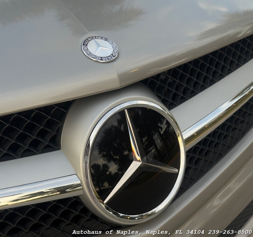 2009 Mercedes-Benz SL 550 - Photo 5 - Naples, FL 34104
