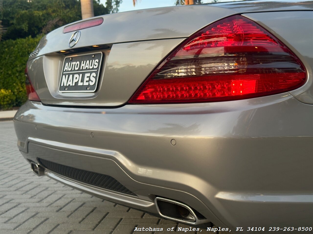 2009 Mercedes-Benz SL 550 - Photo 20 - Naples, FL 34104