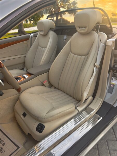 2009 Mercedes-Benz SL 550 - Photo 29 - Naples, FL 34104