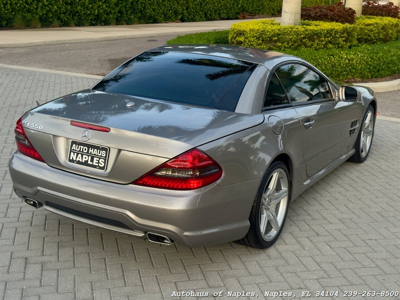 2009 Mercedes-Benz SL 550 - Photo 21 - Naples, FL 34104