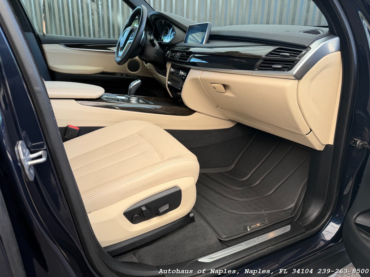 2018 BMW X5 sDrive35i - Photo 26 - Naples, FL 34104