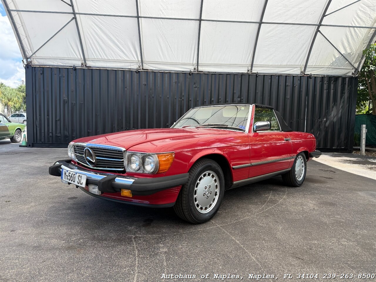 1986 Mercedes-Benz 560-Class 560 SL   - Photo 4 - Naples, FL 34104
