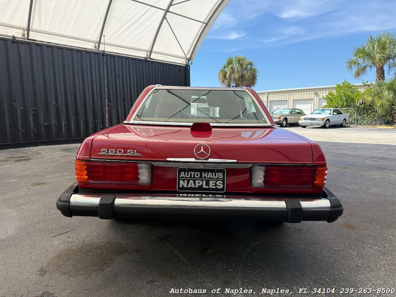 1986 Mercedes-Benz 560-Class 560 SL   - Photo 20 - Naples, FL 34104