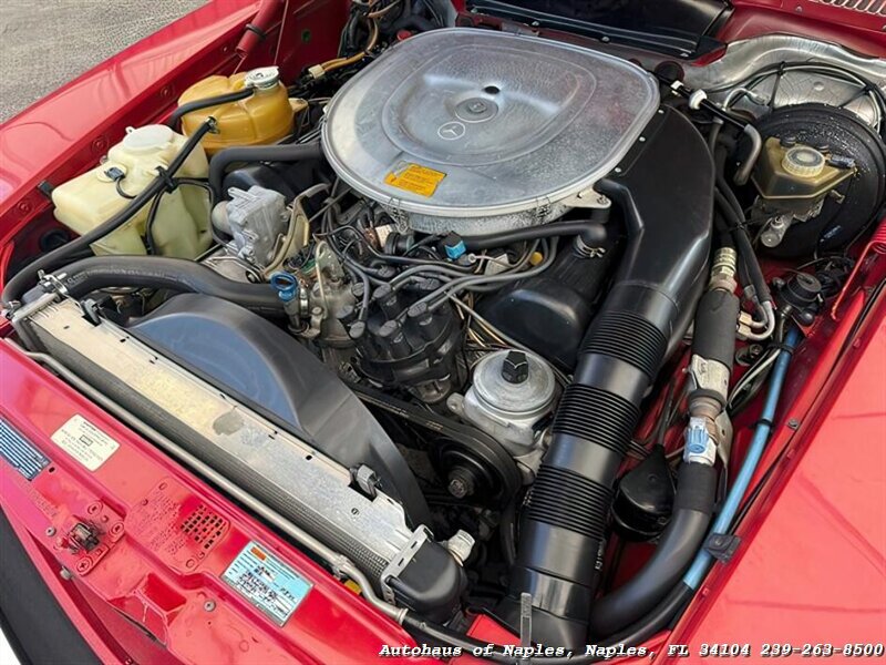 1986 Mercedes-Benz 560-Class 560 SL   - Photo 16 - Naples, FL 34104