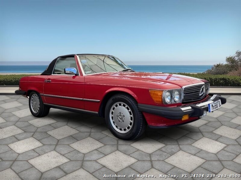 1986 Mercedes-Benz 560-Class 560 SL   - Photo 1 - Naples, FL 34104