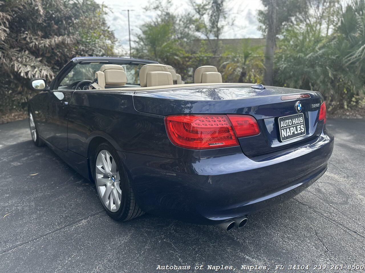 2011 BMW 328i   - Photo 13 - Naples, FL 34104