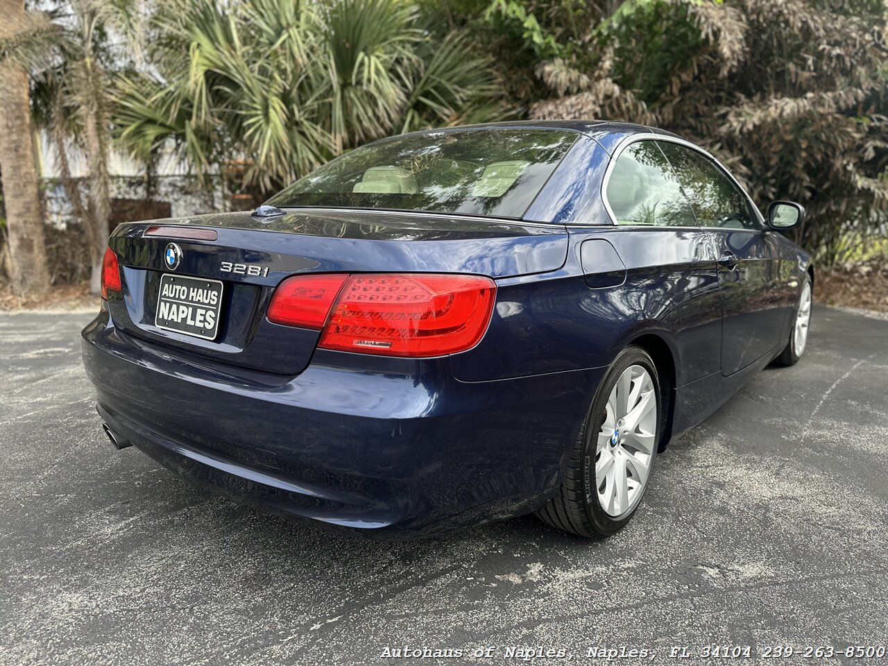 2011 BMW 328i   - Photo 25 - Naples, FL 34104