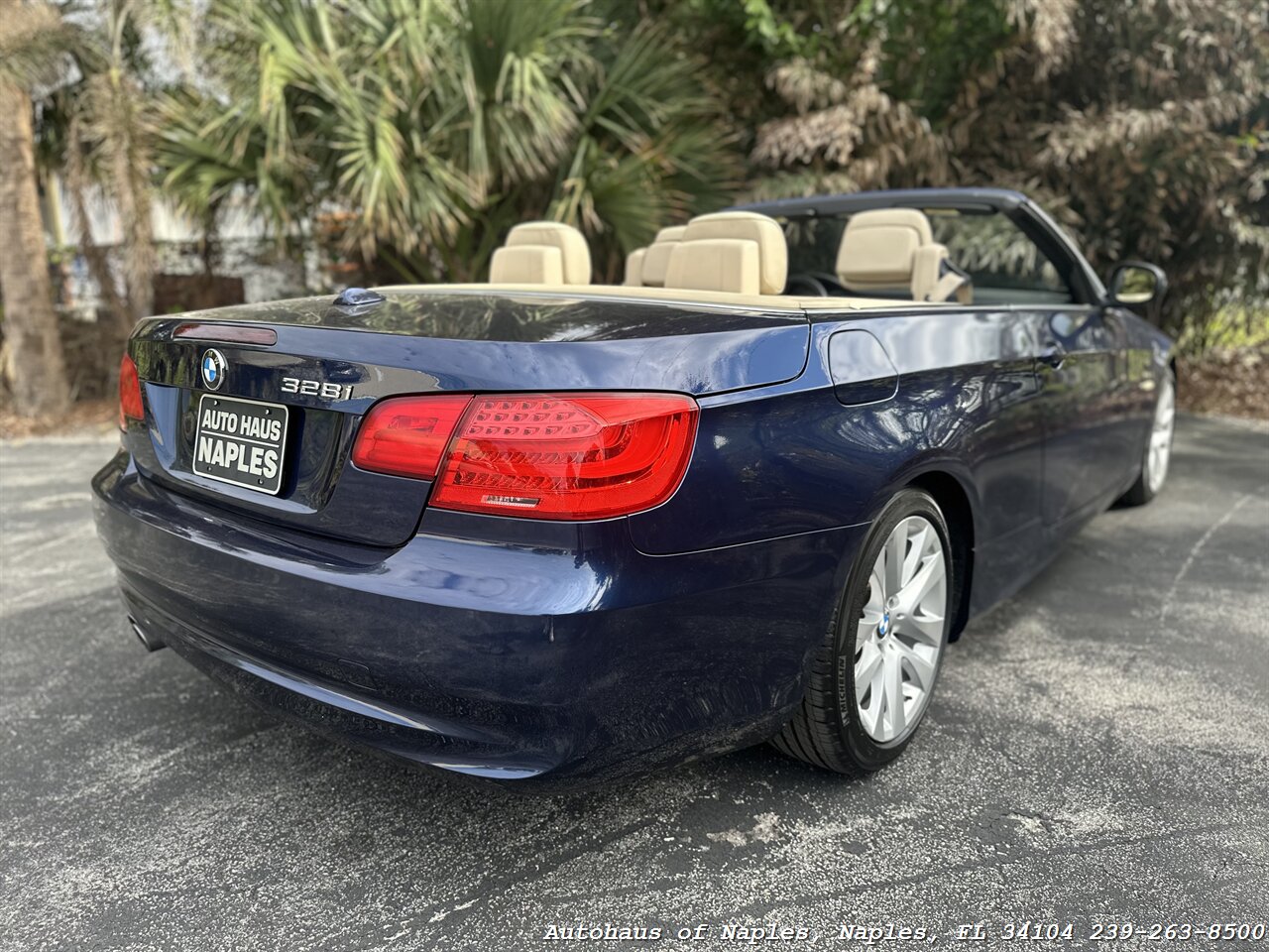 2011 BMW 328i   - Photo 15 - Naples, FL 34104