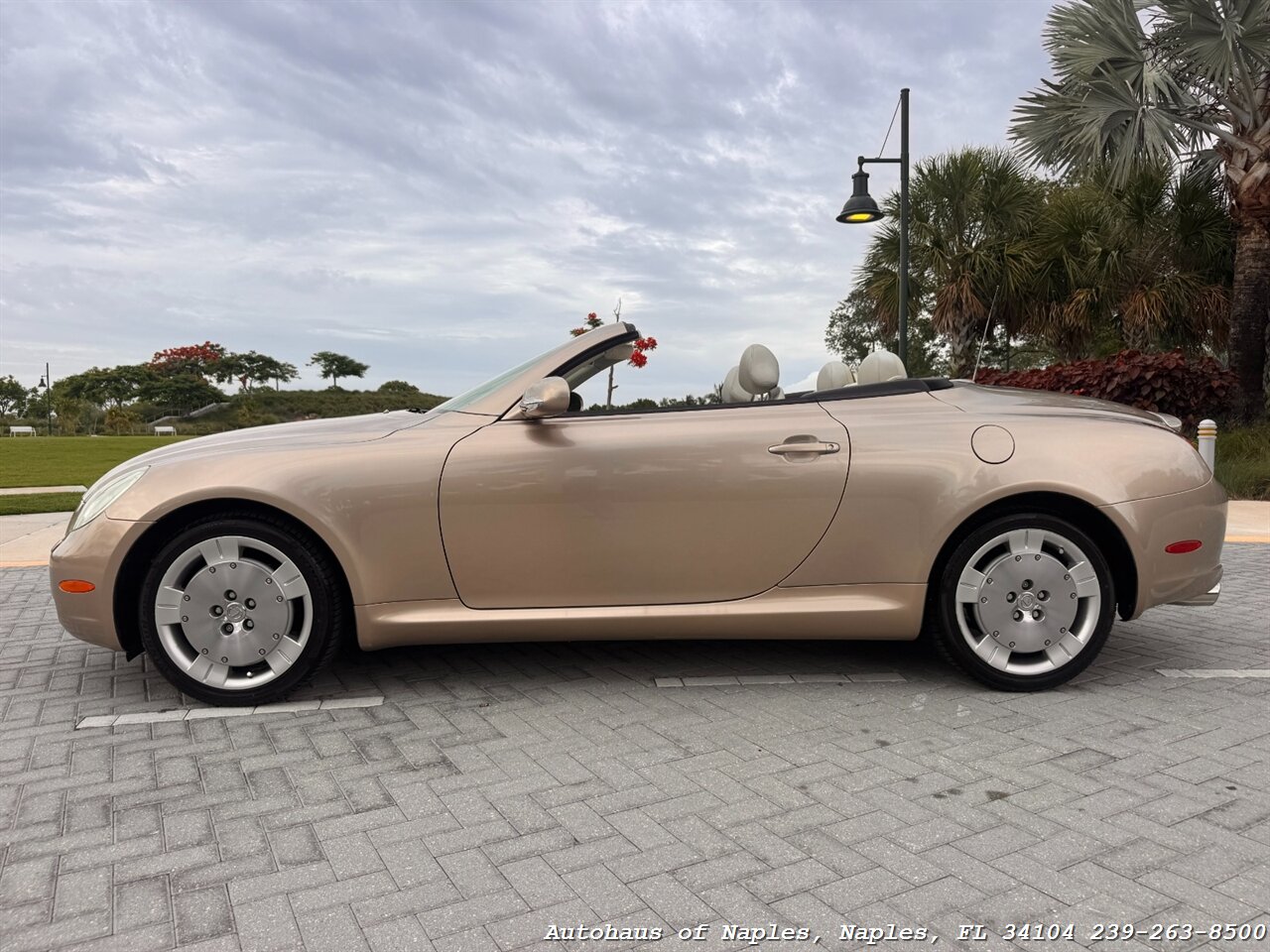 2002 Lexus SC 430 - Photo 10 - Naples, FL 34104