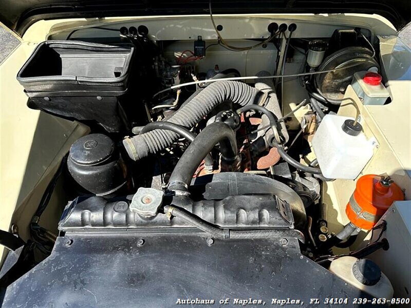 1987 Land Rover Defender 90 - Photo 18 - Naples, FL 34104